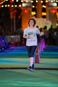 BIB: 98505
                            <button type="button" onclick="openModal(21770568)" class="btn btn-primary btn-sm float-right btn-popup" data-toggle="modal" data-target=".modal-high-quality">
                        <i class="fas fa-shopping-cart"></i> Add to Cart
                    </button>
                                            <button type="button" onclick="isThisMe(21770568, true)" class="btn btn-success btn-sm float-right btn-popup btn-isme hidden" data-toggle="tooltip" data-placement="bottom" title="นี่คือรูปของคุณใช่ไหม คลิกที่นี่เพื่อเอาเข้าอัลบั้ม">
                        <i class="fas fa-plus"></i> Add to album
                    </button>
                    <button type="button" onclick="isThisMe(21770568, false)" class="btn btn-warning btn-sm float-right btn-popup btn-isnotme hidden">
                        <i class="fas fa-ban"></i> Remove from album
                    </button>